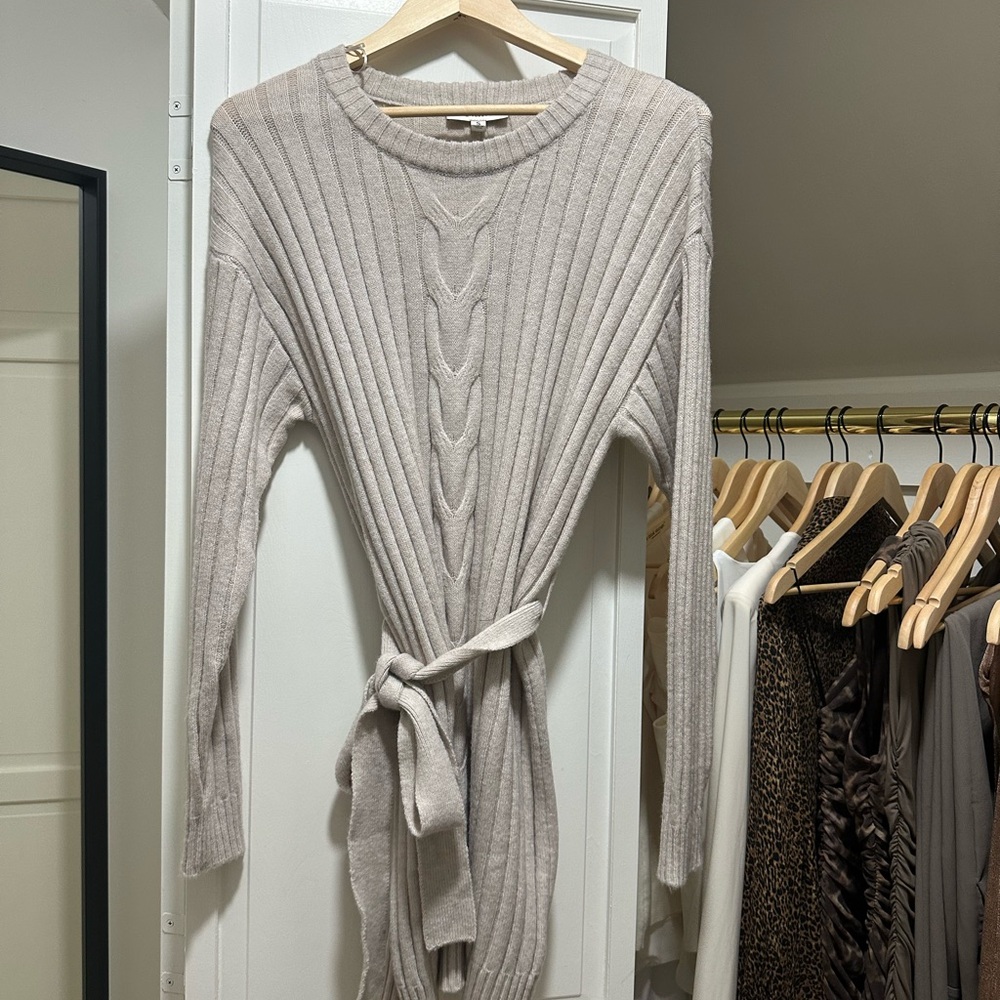 Francesca's Collections Taupe Ribbed Knit Dress